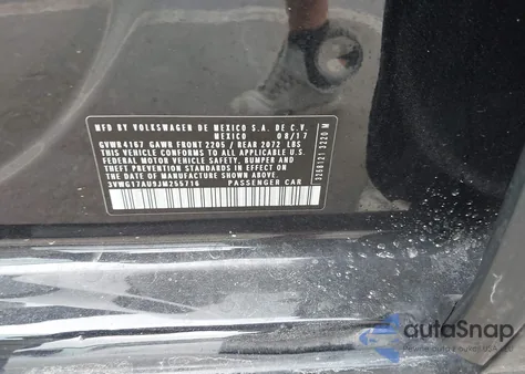 2018 Volkswagen Golf S/Se z USA, uszkodzony, nr VIN 3VWG17AU9JM255716